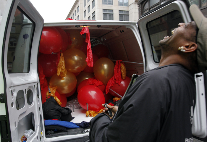 Balloon Delivery Man