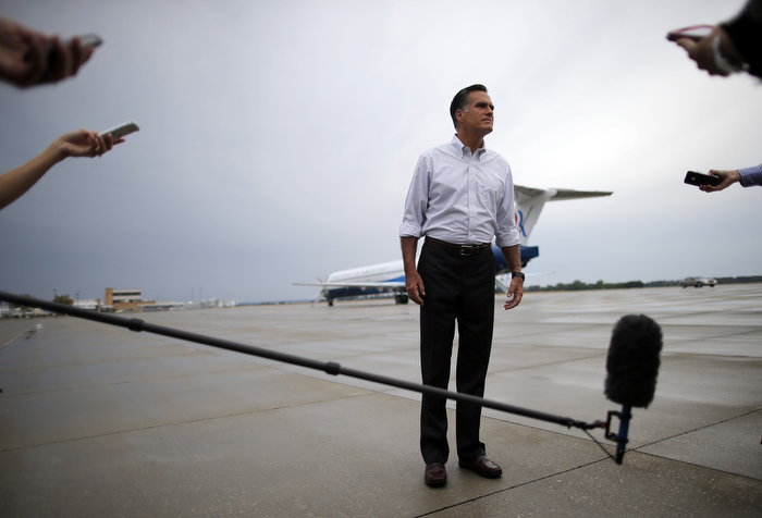 Mitt Rommney Campaigns for the Presidency